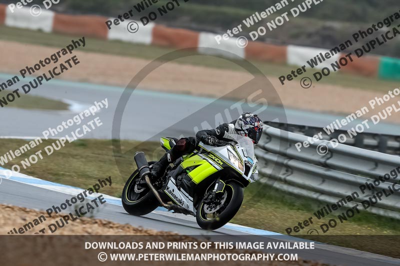 estoril;event digital images;motorbikes;no limits;peter wileman photography;portugal;trackday;trackday digital images